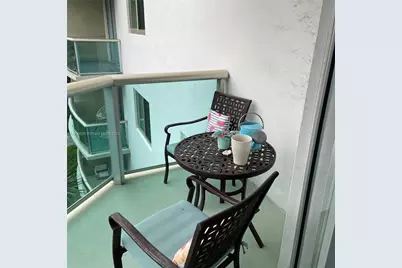 19380 Collins Ave #415, Sunny Isles Beach, FL 33160 - Photo 7