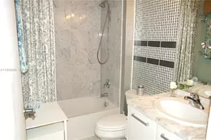 253 NE 2nd St, Miami, FL 33132 - Photo 19