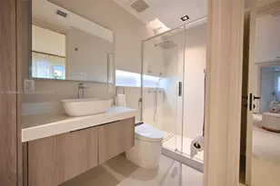 2537 SE 10th Ct, Pompano Beach, FL 33062 - Photo 31