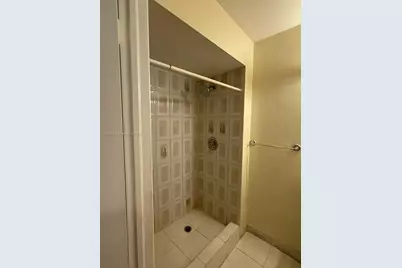 438 NE 210th Cir Ter #202-4B, Miami, FL 33179 - Photo 13