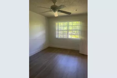 438 NE 210th Cir Ter #202-4B, Miami, FL 33179 - Photo 17