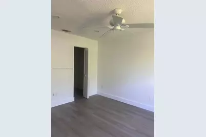 438 NE 210th Cir Ter #202-4B, Miami, FL 33179 - Photo 19