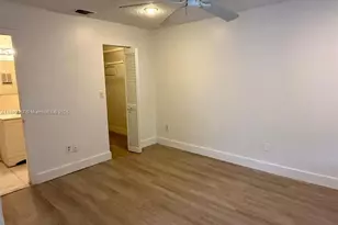 438 NE 210th Cir Terrace, Miami, FL 33179 - Photo 15