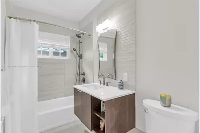 1536 Alegriano Ave, Coral Gables, FL 33146 - Photo 23