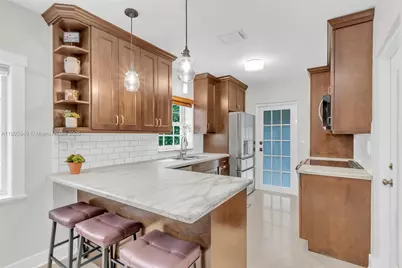 1536 Alegriano Ave, Coral Gables, FL 33146 - Photo 11