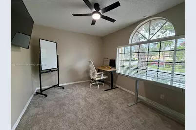 104 Danielle Ct, Weston, FL 33326 - Photo 19