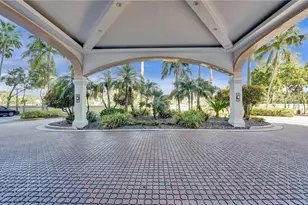 3600 Yacht Club Dr, Aventura, FL 33180 - Photo 75