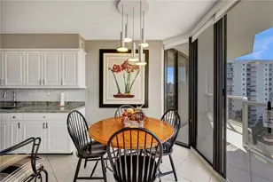 3600 Yacht Club Dr, Aventura, FL 33180 - Photo 23