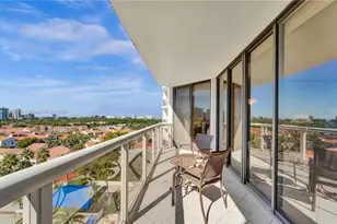 3600 Yacht Club Dr, Aventura, FL 33180 - Photo 55