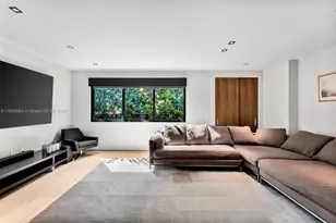 360 Harbor Dr, Key Biscayne, FL 33149 - Photo 37