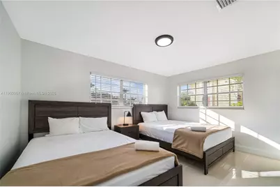 4421 NW 9th St, Miami, FL 33126 - Photo 23