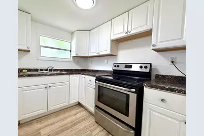 1060 NW 116th St #3, Miami, FL 33168 - Photo 1