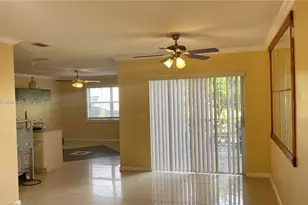 9259 NW 54th St, Sunrise, FL 33351 - Photo 7