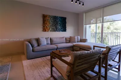 4017 N Cypress Dr #201, Pompano Beach, FL 33069 - Photo 3