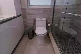 4017 N Cypress Dr, Pompano Beach, FL 33069 - Photo 27