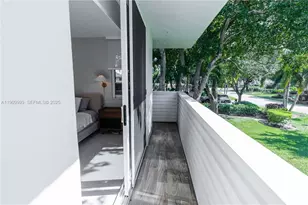 4017 N Cypress Dr, Pompano Beach, FL 33069 - Photo 21