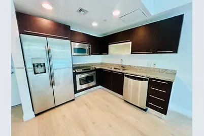 950 S Brickell Bay #1109, Miami, FL 33131 - Photo 3