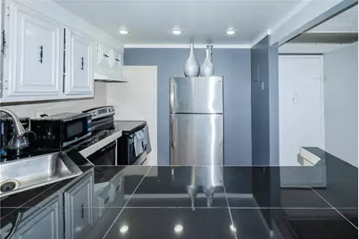 501 Three Islands Blvd #517, Hallandale Beach, FL 33009 - Photo 7