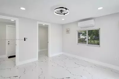 1143 NW 18th St, Fort Lauderdale, FL 33311 - Photo 31