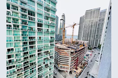 31 SE 6th St #2204, Miami, FL 33131 - Photo 27