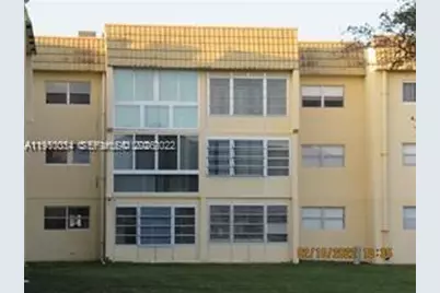 8400 Sunrise Lakes Blvd #106, Sunrise, FL 33322 - Photo 13