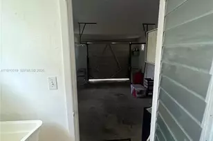 6200 SW 19th St, Miramar, FL 33023 - Photo 15