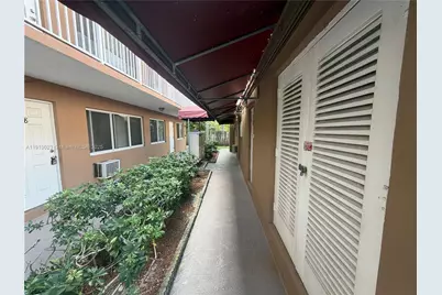2838 Madison St #28, Hollywood, FL 33020 - Photo 15