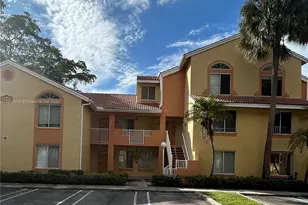 1060 Coral Club Dr, Coral Springs, FL 33071 - Photo 1