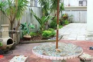 610 8th St, Miami Beach, FL 33139 - Photo 19