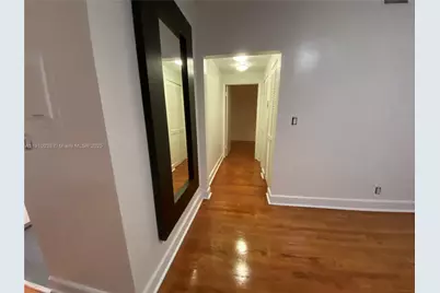 610 8th St #105, Miami Beach, FL 33139 - Photo 9