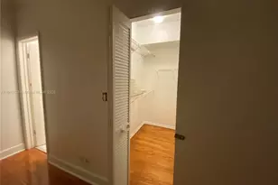 610 8th St, Miami Beach, FL 33139 - Photo 17