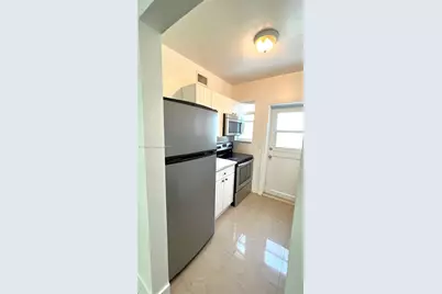 8235 Crespi Blvd #1, Miami Beach, FL 33141 - Photo 11