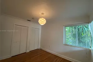 350 Hibiscus Dr, Miami Springs, FL 33166 - Photo 25