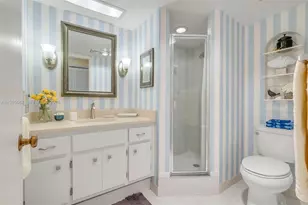 555 NW 4th Ave, Boca Raton, FL 33432 - Photo 19