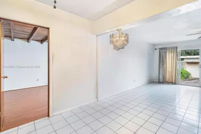 17 N Melrose Dr, Miami Springs, FL 33166 - Photo 15
