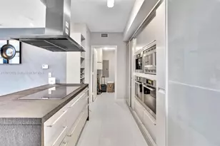 18201 Collins Ave, Sunny Isles Beach, FL 33160 - Photo 11