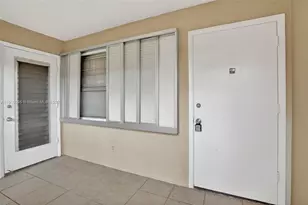 5300 Washington St, Hollywood, FL 33021 - Photo 5