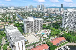 3640 Yacht Club Dr, Aventura, FL 33180 - Photo 43