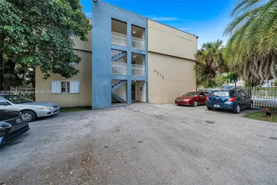 4275 NW South Tamiami Canal Dr #2-103, Miami, FL 33126 - Photo 17