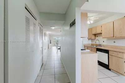 3110 N Pine Island Rd #409, Sunrise, FL 33351 - Photo 13