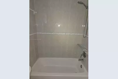 305 N 61st Ave #1, Hollywood, FL 33024 - Photo 5