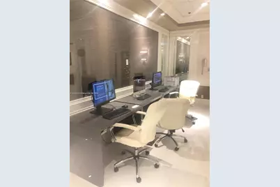 1717 N Bayshore Dr #A2746, Miami, FL 33132 - Photo 25