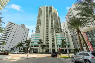 218 SE 14th St, Miami, FL 33131 - Photo 1