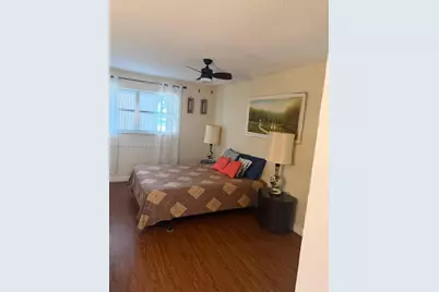410 SE 2nd St #105, Hallandale Beach, FL 33009 - Photo 9