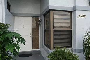 6702 SW 152nd Pl, Miami, FL 33193 - Photo 1