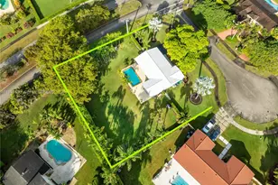 10320 SW 91st St, Miami, FL 33176 - Photo 3