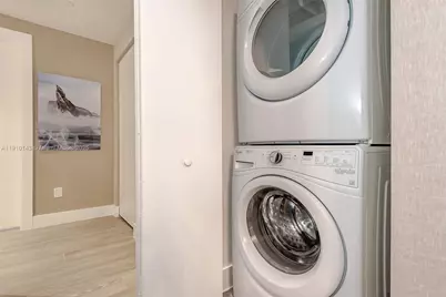 2960 NE 207th St #1112, Aventura, FL 33180 - Photo 23
