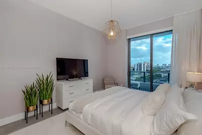 2960 NE 207th St #1112, Aventura, FL 33180 - Photo 19