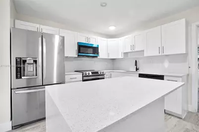 7110 NW 57th Ct, Tamarac, FL 33321 - Photo 1