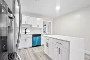 7110 NW 57th Ct, Tamarac, FL 33321 - Photo 15